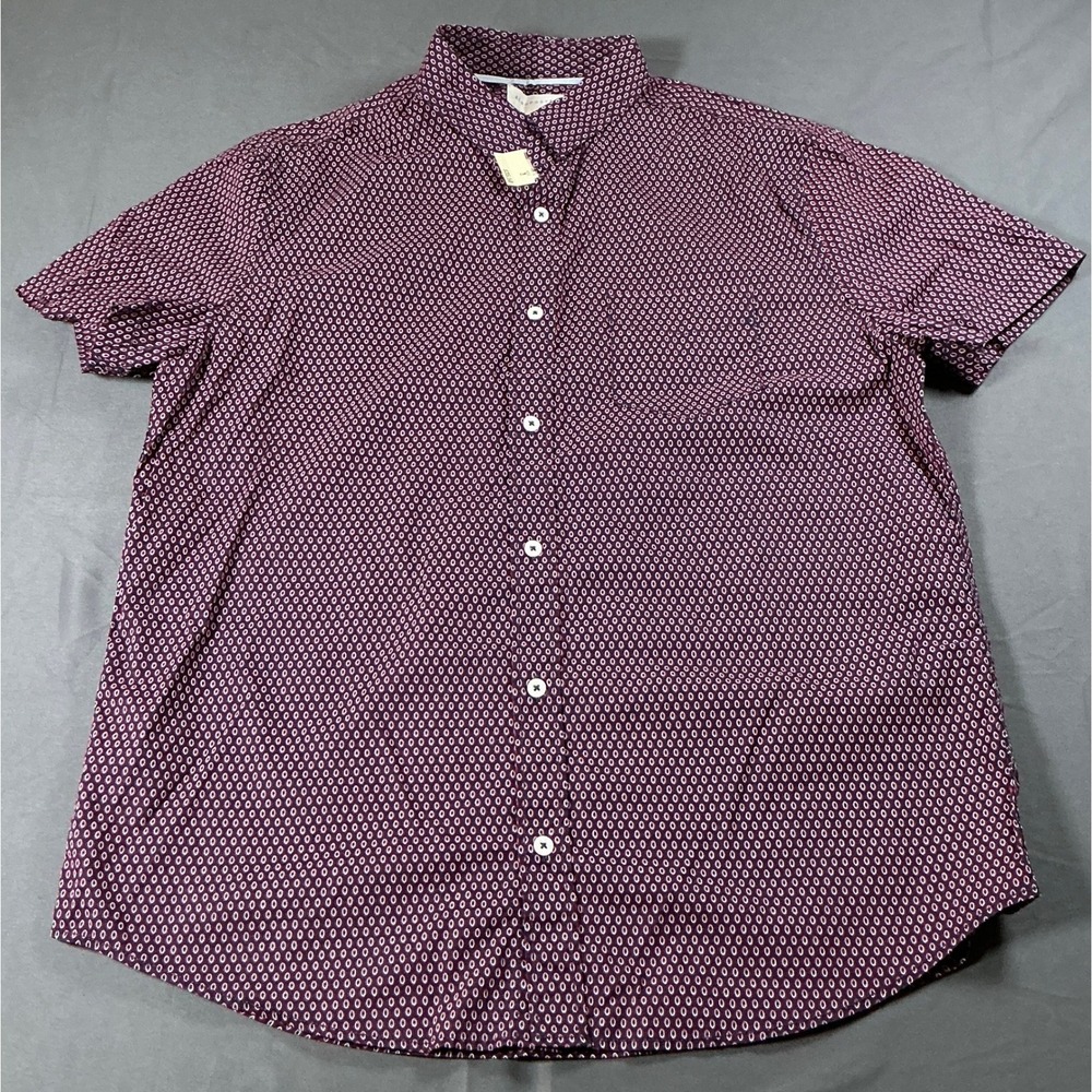 Aeropostale Mens Short Sleeve Button Down Shirt Burgundy Geometric Pattern L NEW